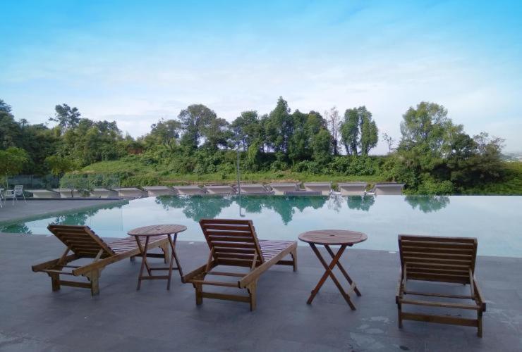 Апартаменты 3 Спальни, Home Away From Home In Taiping Newly Upgraded!