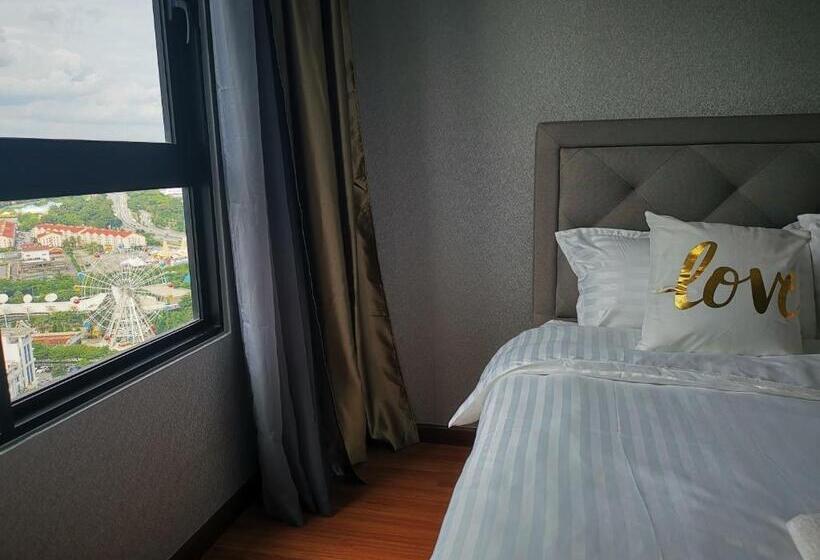 סטודיו דלוקס, Studio Apartment With Balcony By Host Assist I City