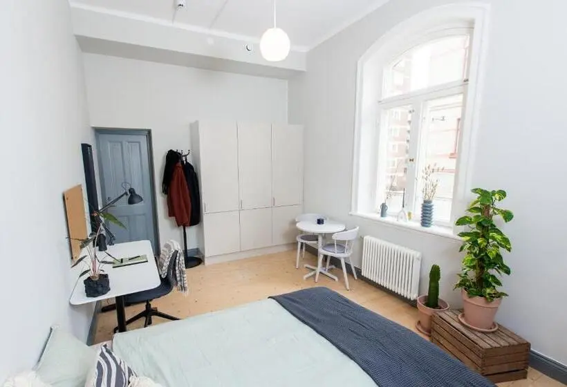 バス共有のスタンダードルーム, Holterman Hostel