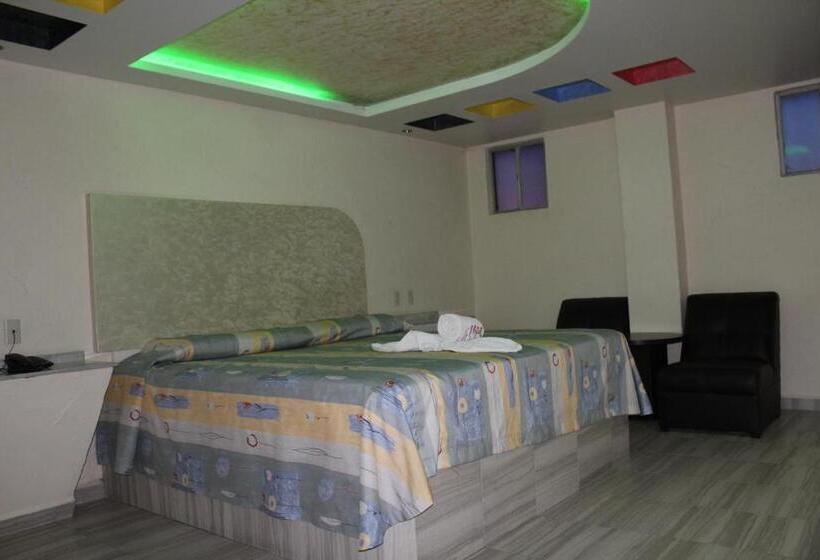 חדר סטנדרט עם מיטת קינג, Love