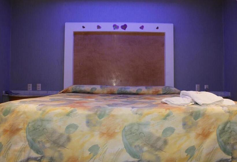 חדר סטנדרט עם מיטת קינג, Love