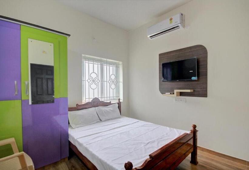 Трехместный Номер Классика, Oyo 46100 Sri Angalaparameshwari Cottage