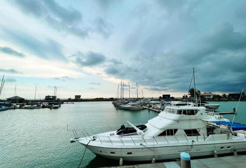 Номер Deluxe Кровать Кинг, Pd Laguna Resort Holiday