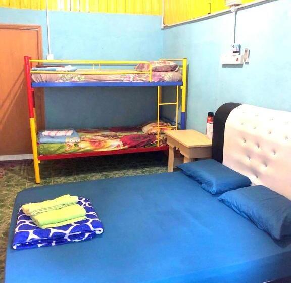 חדר קלאסי לארבעה, Anis View Perhentian