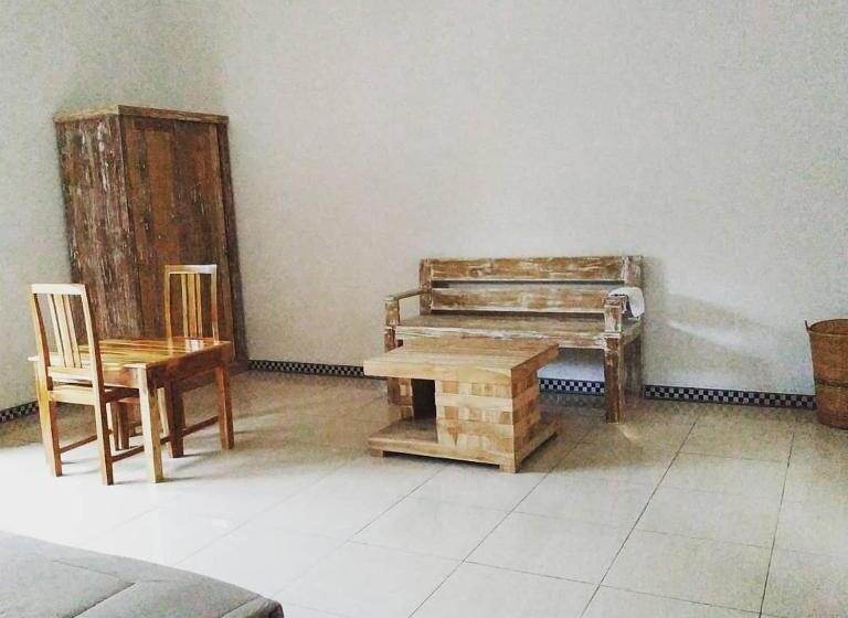 标准间, Harris Surf Villa