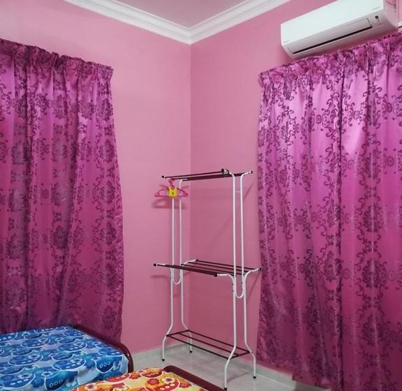 خانه 3 خوابه, Homestay Damai Yusmila