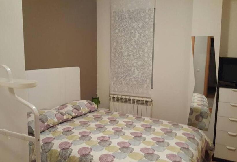 חדר סטנדרט, Piso En La Ruta Del Románico