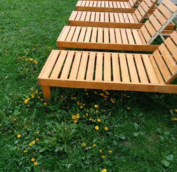 בקתת חדר, Sadyba U Vani