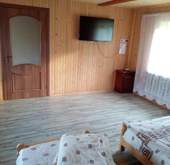 شاليه غرفة نوم واحدة, Sadyba U Vani