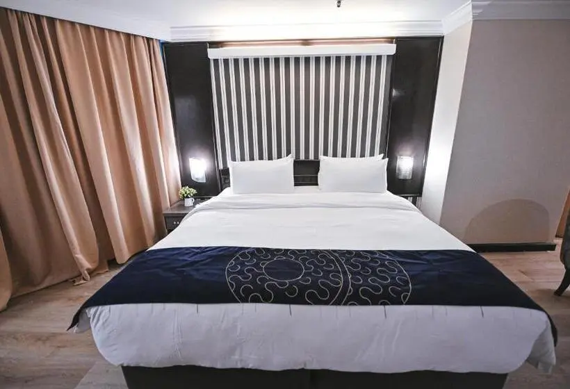 キングサイズベッドのスタンダードルーム, Prime City Hotel Kluang
