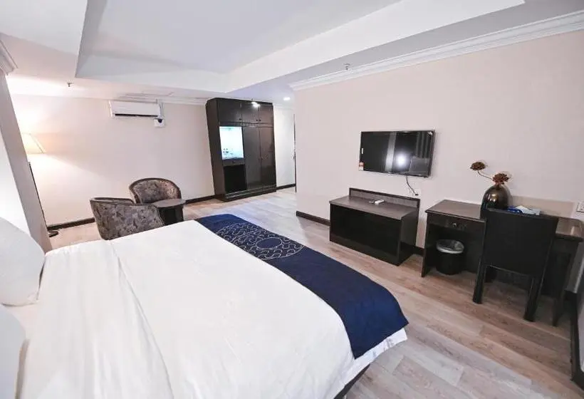 キングサイズベッドのスタンダードルーム, Prime City Hotel Kluang