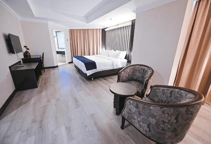 キングサイズベッドのスタンダードルーム, Prime City Hotel Kluang