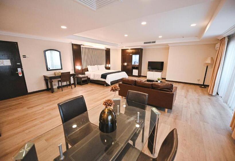 جناح, Prime City Hotel Kluang