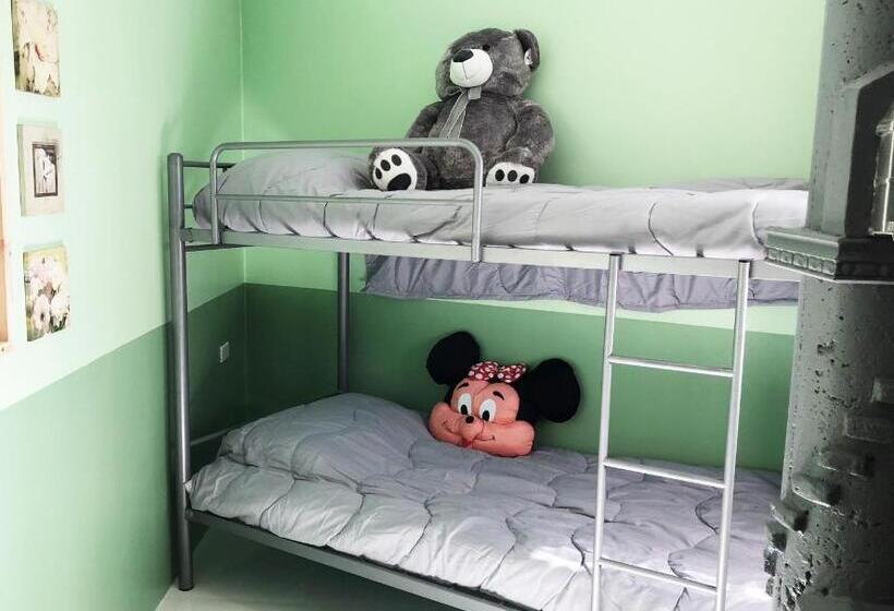 חדר משפחתי, Rocca Del Garda Residences