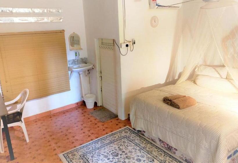 Номер Стандарт с Балконом, Dar Yasmine Motel