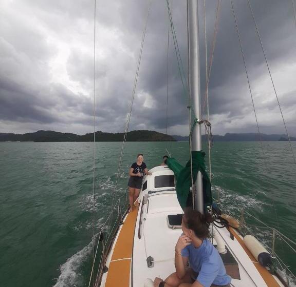 Семейный Номер Вид на Сад, Dar Yasmine Motel