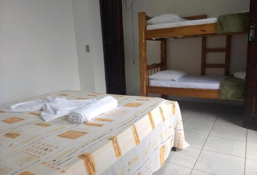 اتاق استاندارد سه نفره, Pousada Popeye