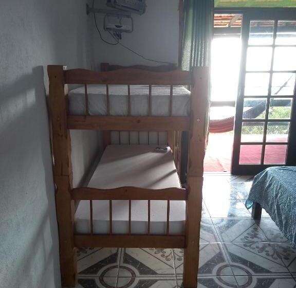 اتاق استاندارد چهار تخته, Pousada Popeye