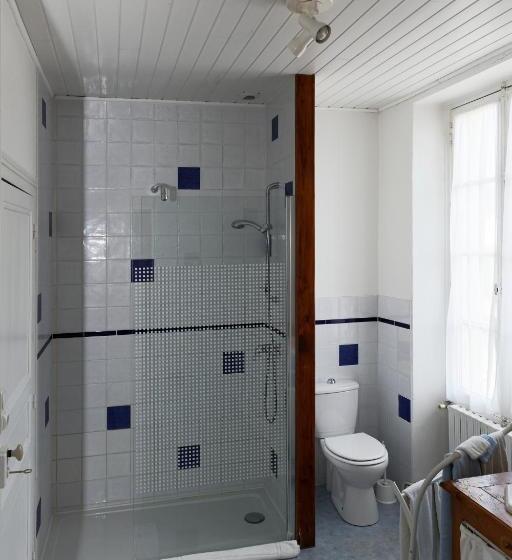 정원 전망 4인용 스탠다드 룸, Chambres D Hôtes Les Tilleuls