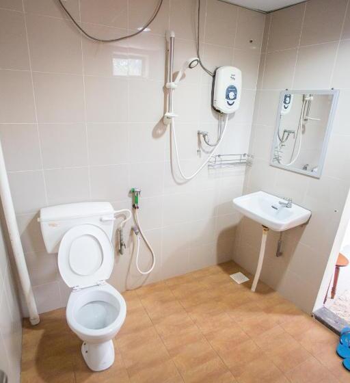 חדר סטנדרט לשלושה, Comfort Inn