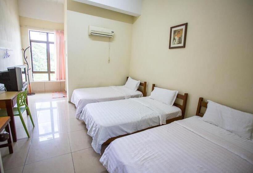 Номер Стандарт Трехместный, Comfort Inn