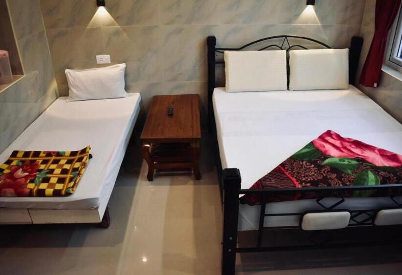 Номер Deluxe, Sri Nandha Luxury Comforts