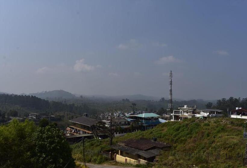 スタンダードトリプルルーム, Sri Nandha Luxury Comforts