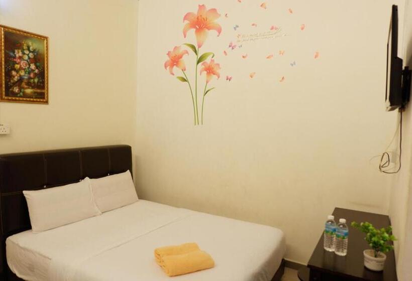 غرفة قياسية ثلاثية, Tai Wah