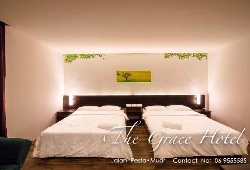 חדר משפחתי דלוקס, The Grace