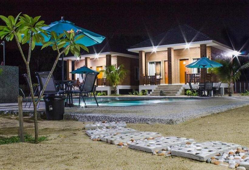 غرفة ديلوكس, Casa Tanjung Jara