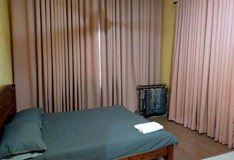 בקתת חדר, Homestay Sri Uda A