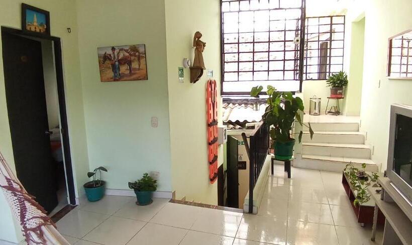 Номер Basic, Hospedaje Alto De San Luis   Vivienda Turística Rnt 90280