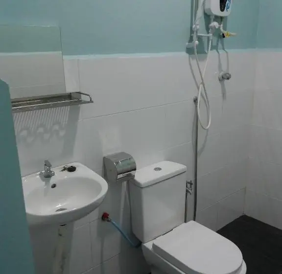 ファミリールーム, Js Guest House Air Putih