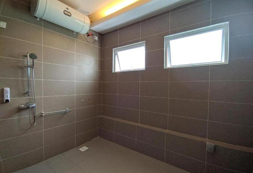 منزل غرفة نوم واحدة, Lux Villa 6rm 12 To 22 Pax Wifi Netflix Bbq Steamboat Games Beach Water Park