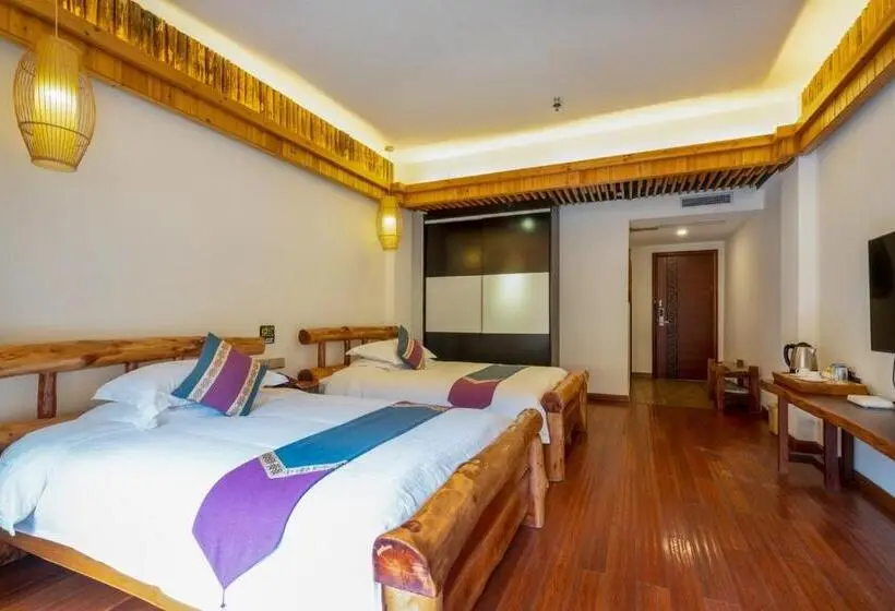 Deluxe-huone Parveke, Ridge Inn