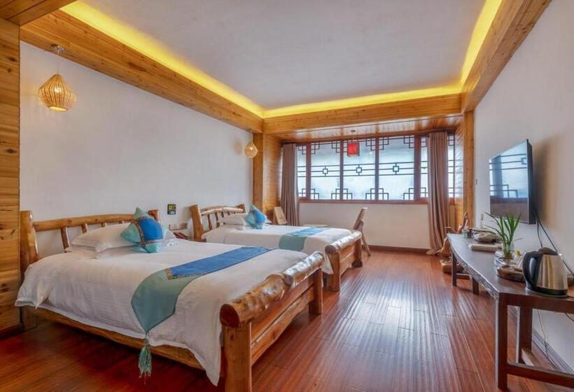 Standard Room 2 Double Beds, Ridge Inn