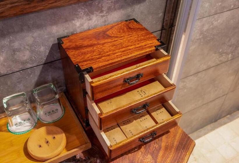 Номер Deluxe, Ridge Inn
