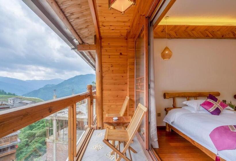 Deluxe Room, Ridge Inn