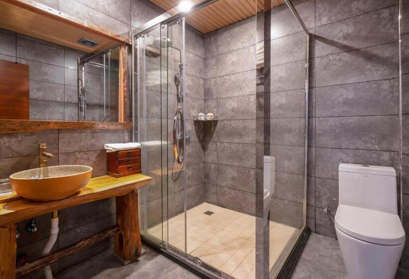 Номер Deluxe, Ridge Inn