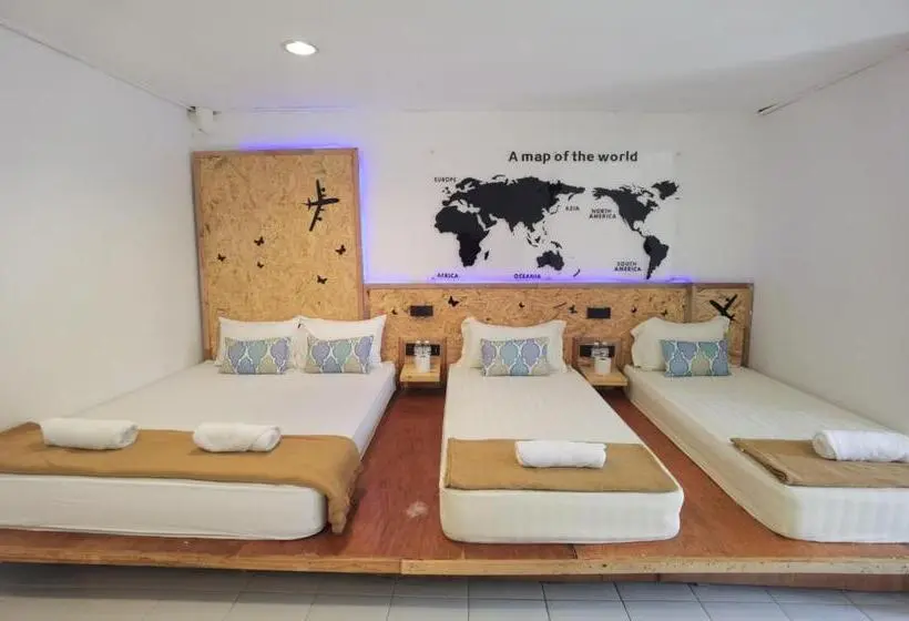 スーペリアの4人部屋, Riverbank Dungun Guesthouse & Cafe