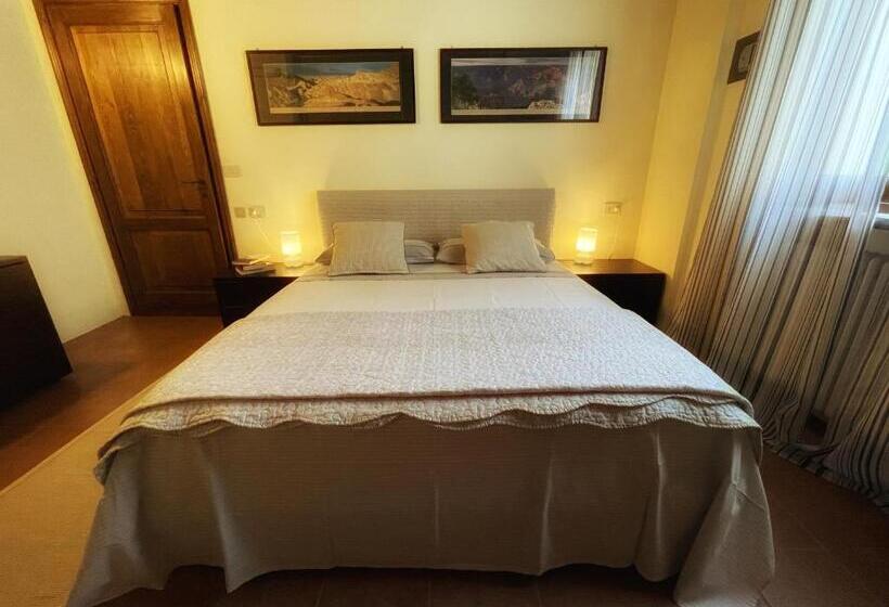 חדר סטנדרט עם מיטת קינג, Rubbiano River Cottage