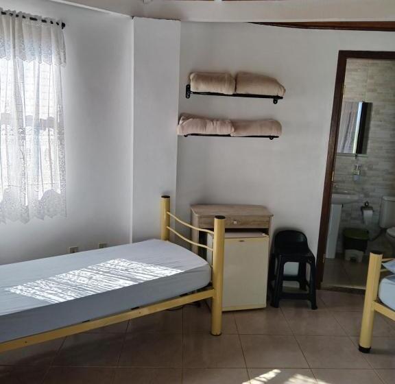 Четырехместный Номер Стандарт, Pousada Albergue Kafundó