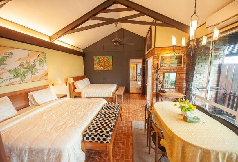 غرفة عائلية, Sinurambi Bed & Breakfast   Mills Residence