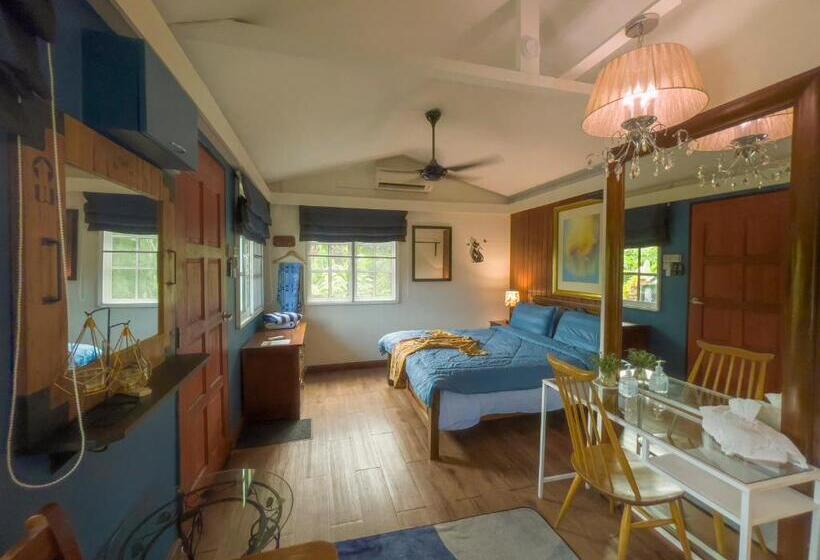 غرفة ديلوكس, Sinurambi Bed & Breakfast   Mills Residence