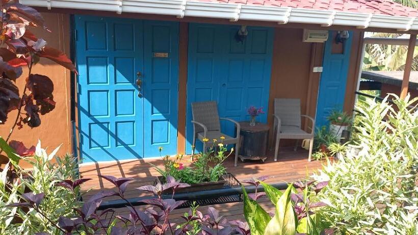 غرفة قياسية رباعية, Sinurambi Bed & Breakfast   Mills Residence