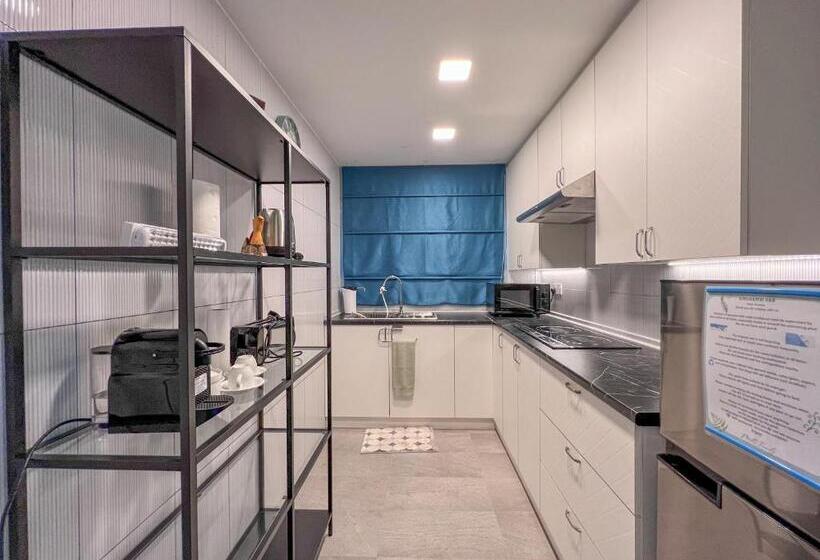 غرفة قياسية رباعية, Sinurambi Bed & Breakfast   Mills Residence