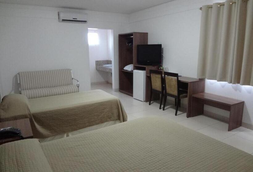 חדר דלוקס לשלושה, Rancho Verde