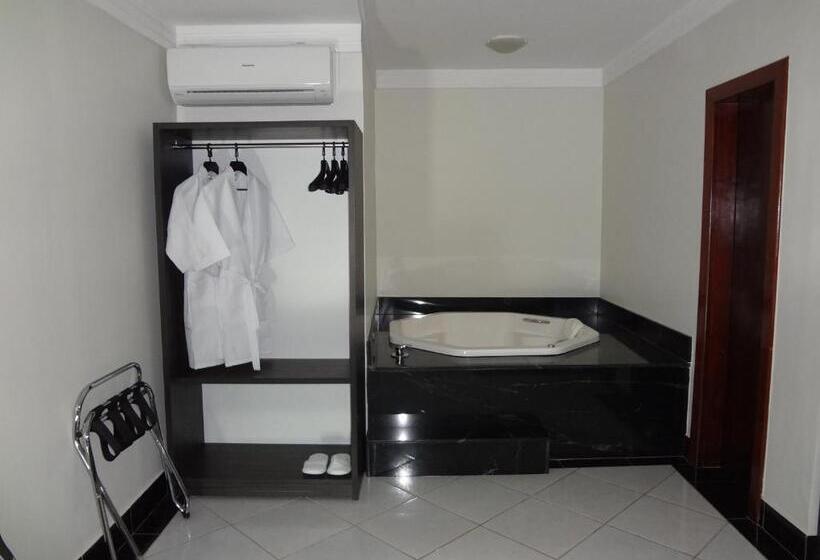 סוויטה נשיאותית, Rancho Verde