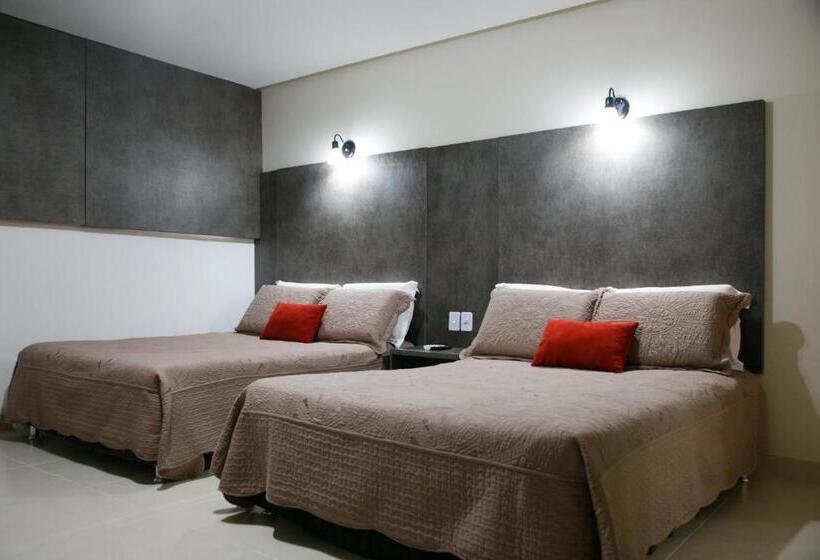 חדר סופריור לארבעה, Rancho Verde