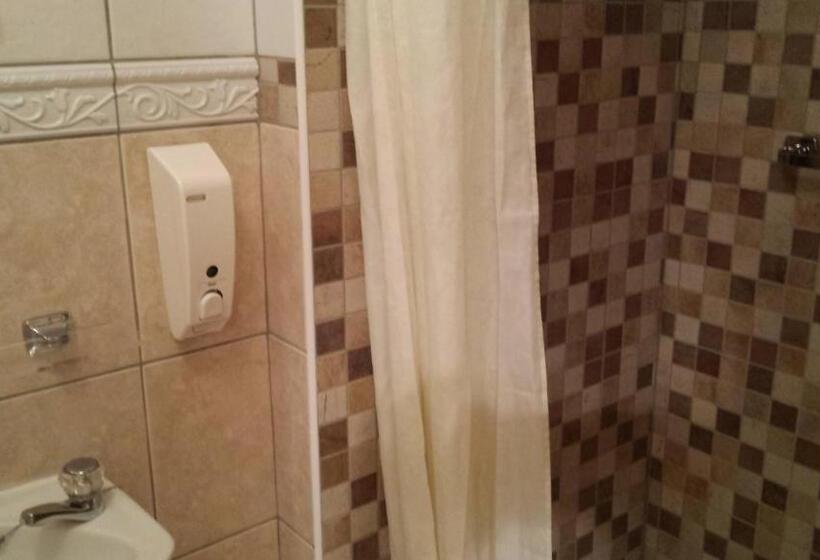 غرفة قياسية مطلّة علي البحر, Coulagh Bay House